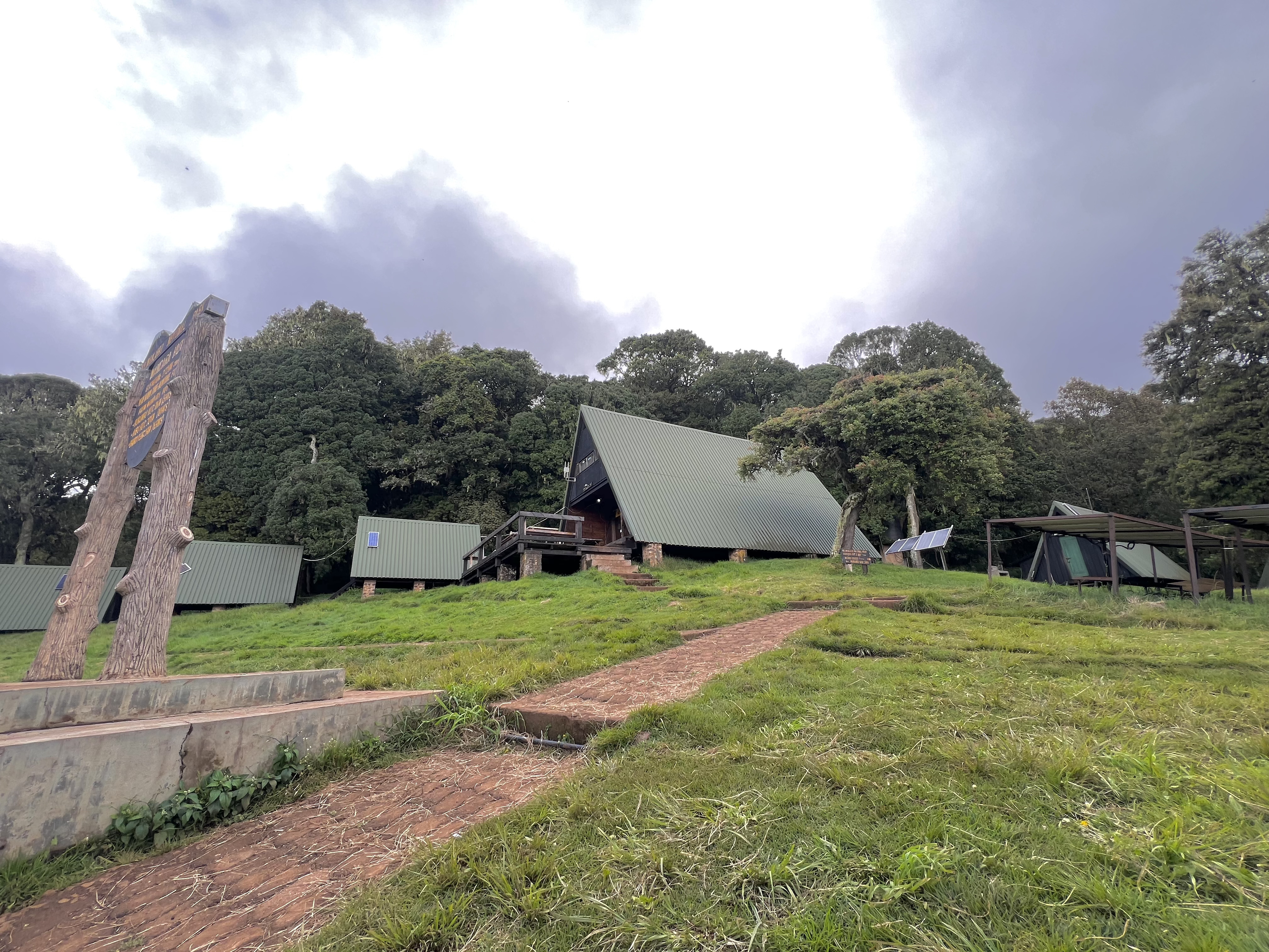 Marangu route huts (KINAPA) - Gallery Image 2