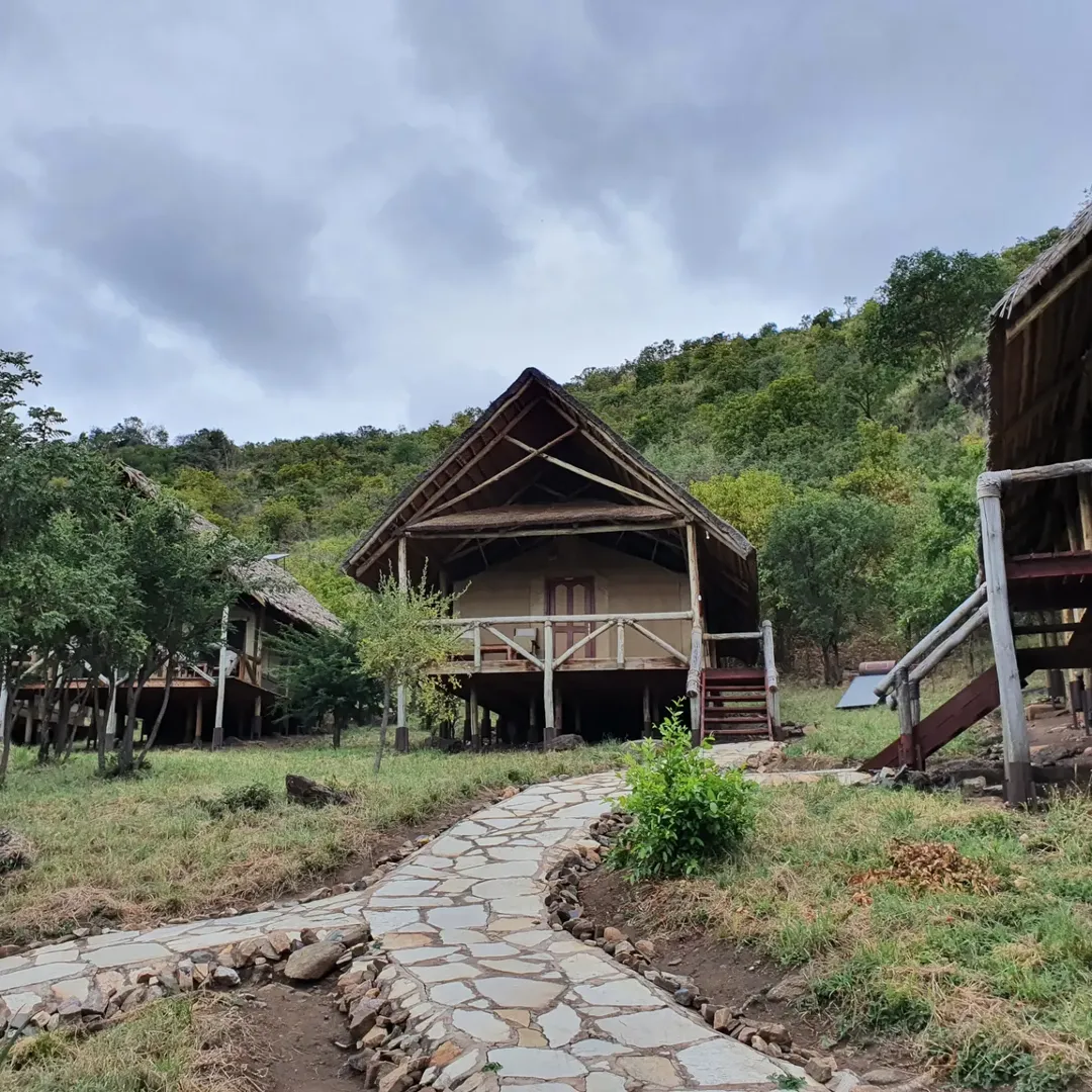 Sangaiwe Tented Lodge - Gallery Image 1